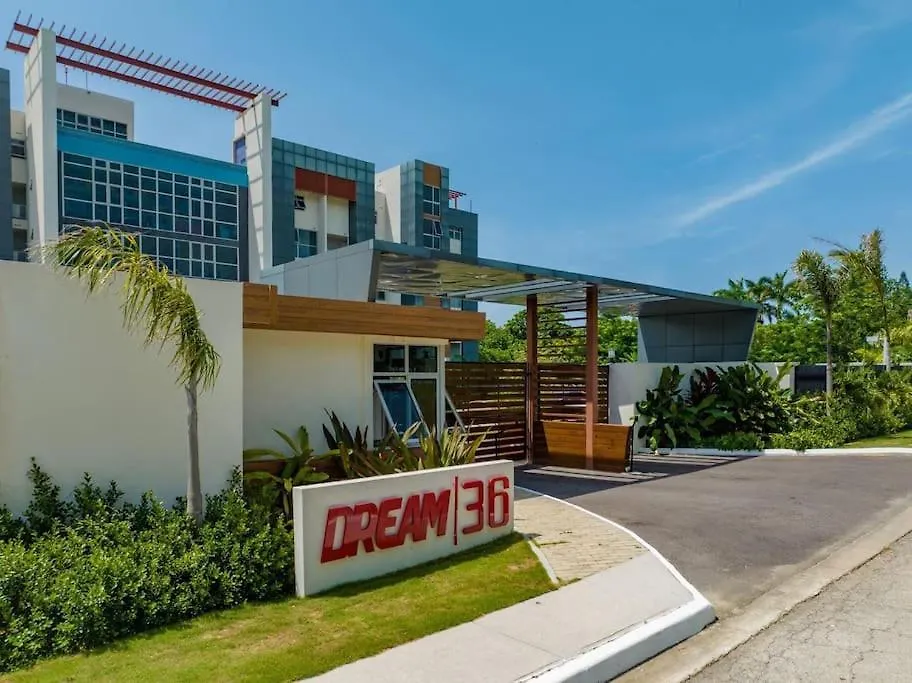 Dream 36 @ Montego Bay Apartment